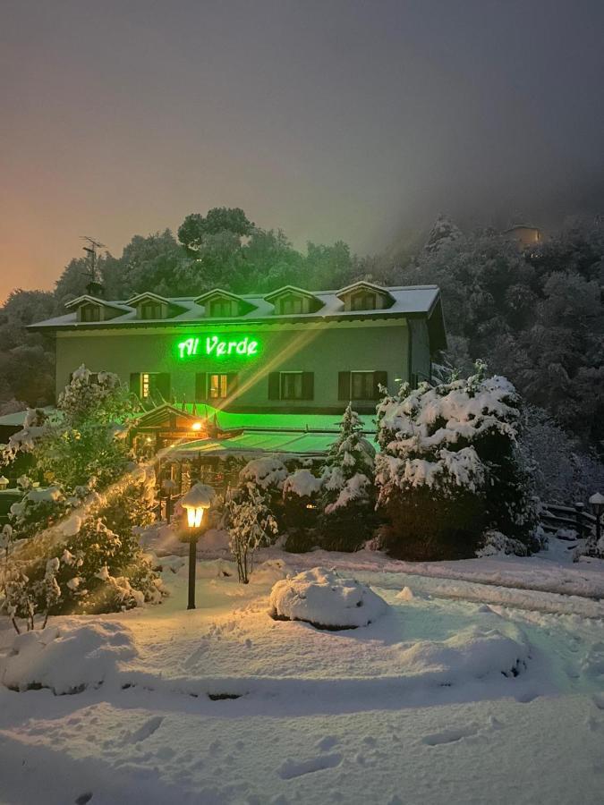 Hotel Al Verde Манделло-дель-Ларіо Екстер'єр фото