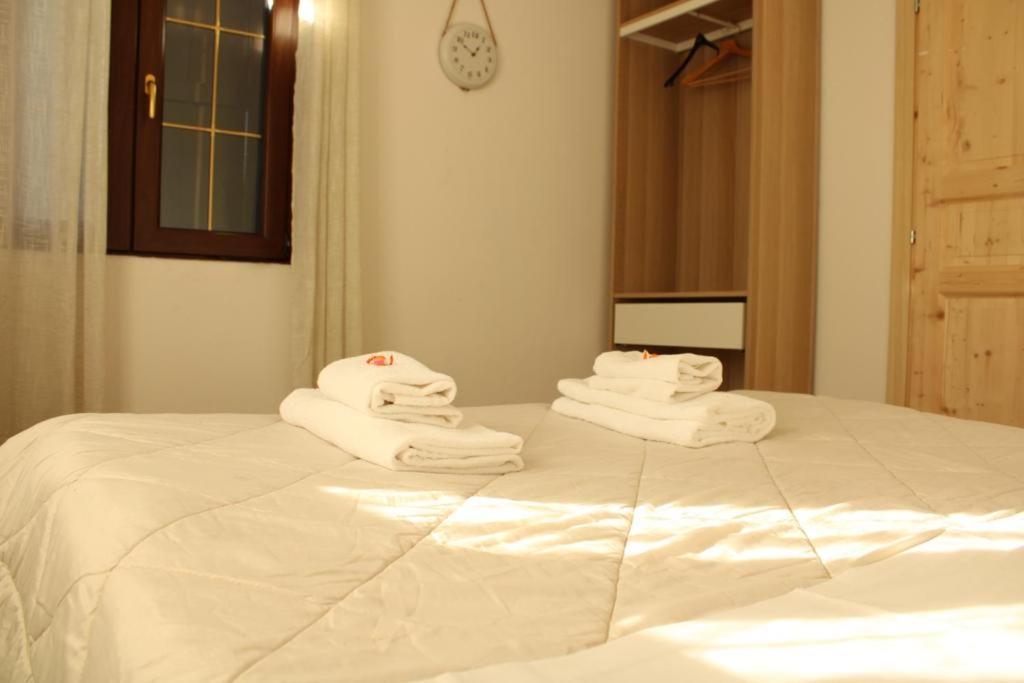 Hotel Al Verde Манделло-дель-Ларіо Екстер'єр фото